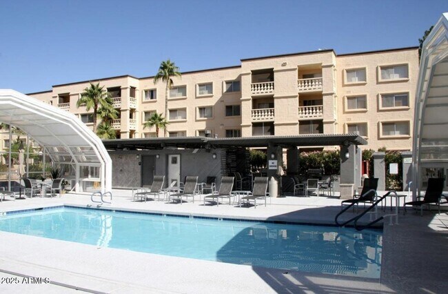 Building Photo - 7870 E Camelback Rd