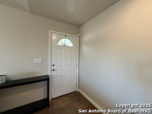 Building Photo - 2708 Golf Dr