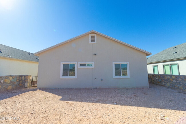 Building Photo - 5112 Joe Castillo St