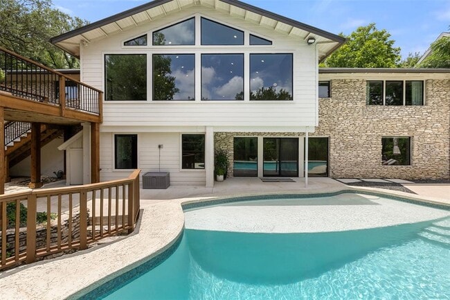 Building Photo - 3412 Shinoak Dr
