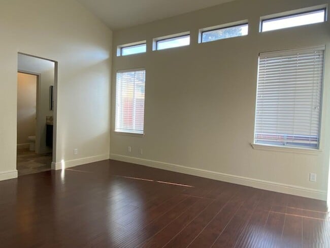 Building Photo - Cute Antelope property