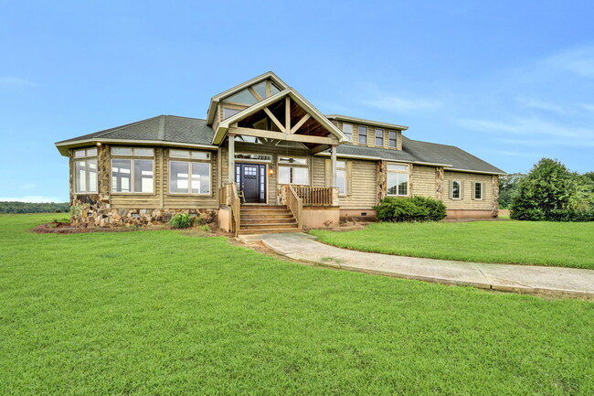 Primary Photo - 3698 Bush River Rd