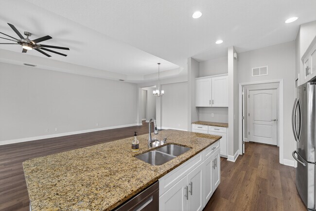 Building Photo - 11412 Belvedere Ter