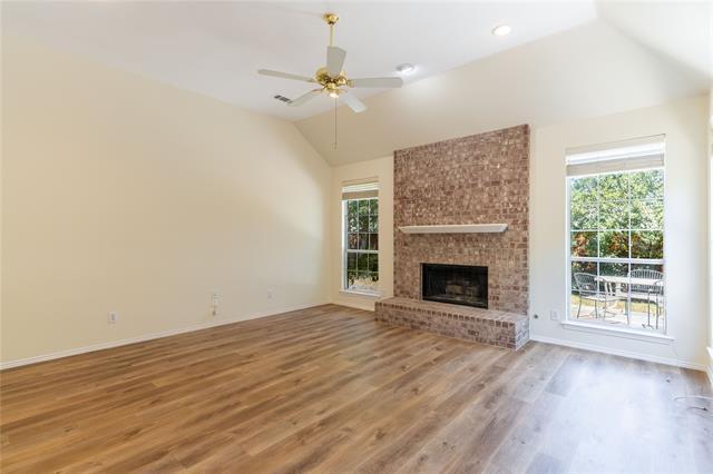 Building Photo - 2217 London Dr