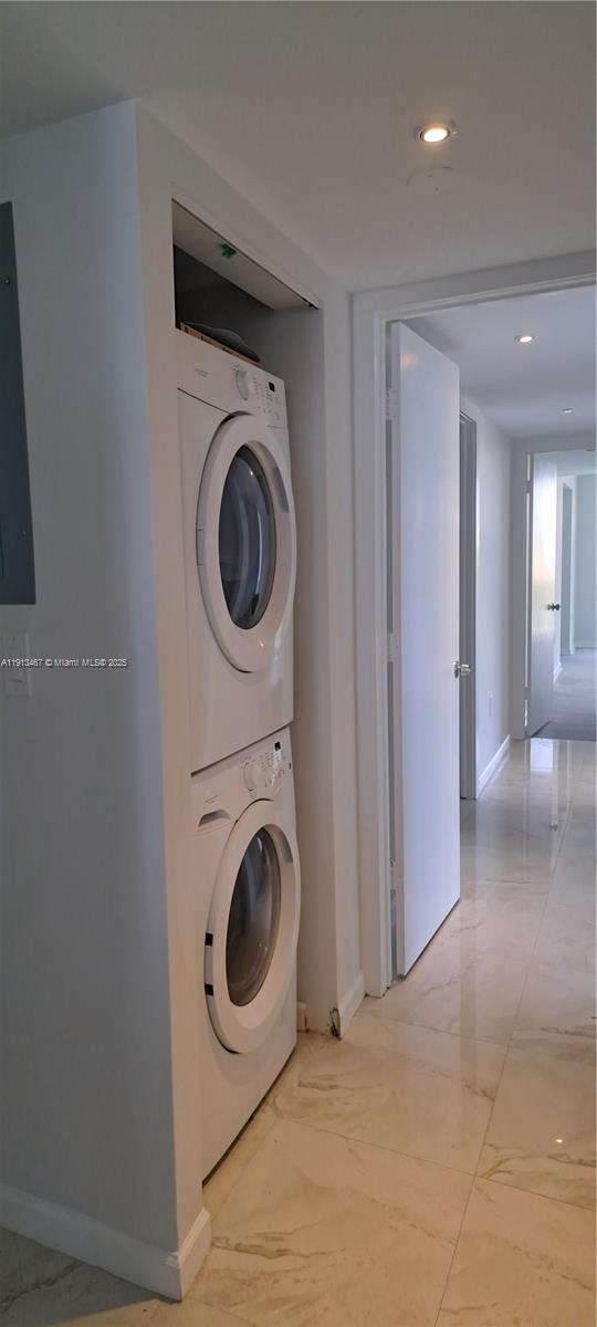 Building Photo - 468 Golden Isles Dr