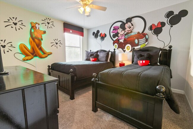 Building Photo - 1411 Rolling Fairway Dr