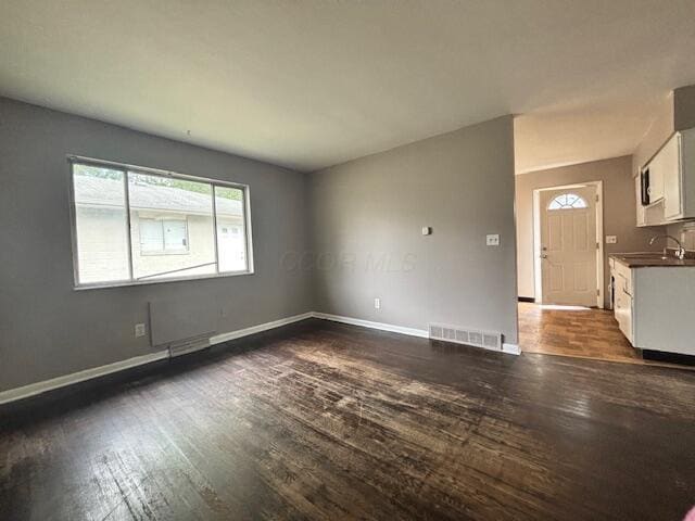 Building Photo - 1646 Carstare Dr