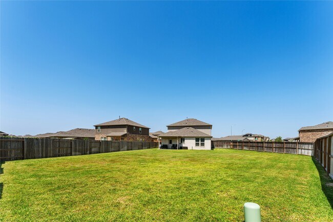 Building Photo - 21103 Sherrell Bay Dr