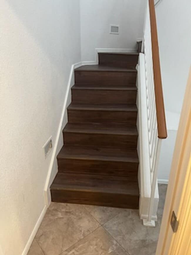 Building Photo - 2 bed 2.5 bath in Tempe