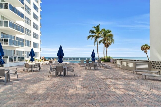Building Photo - 3700 Galt Ocean Dr