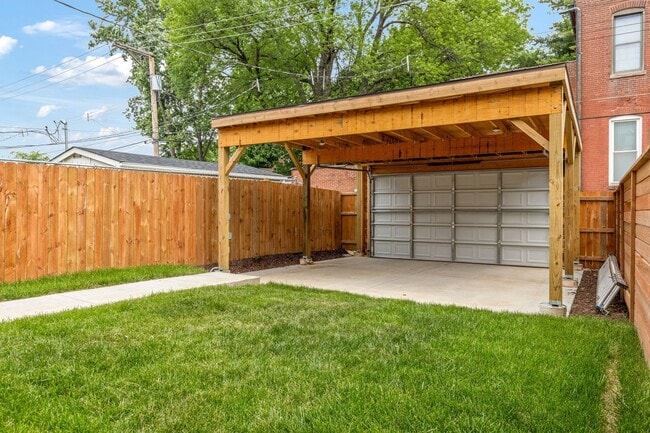 Building Photo - New construction single family home in the Grove for rent