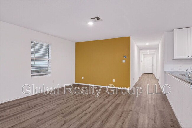 Building Photo - 5832 Forenoon Dr