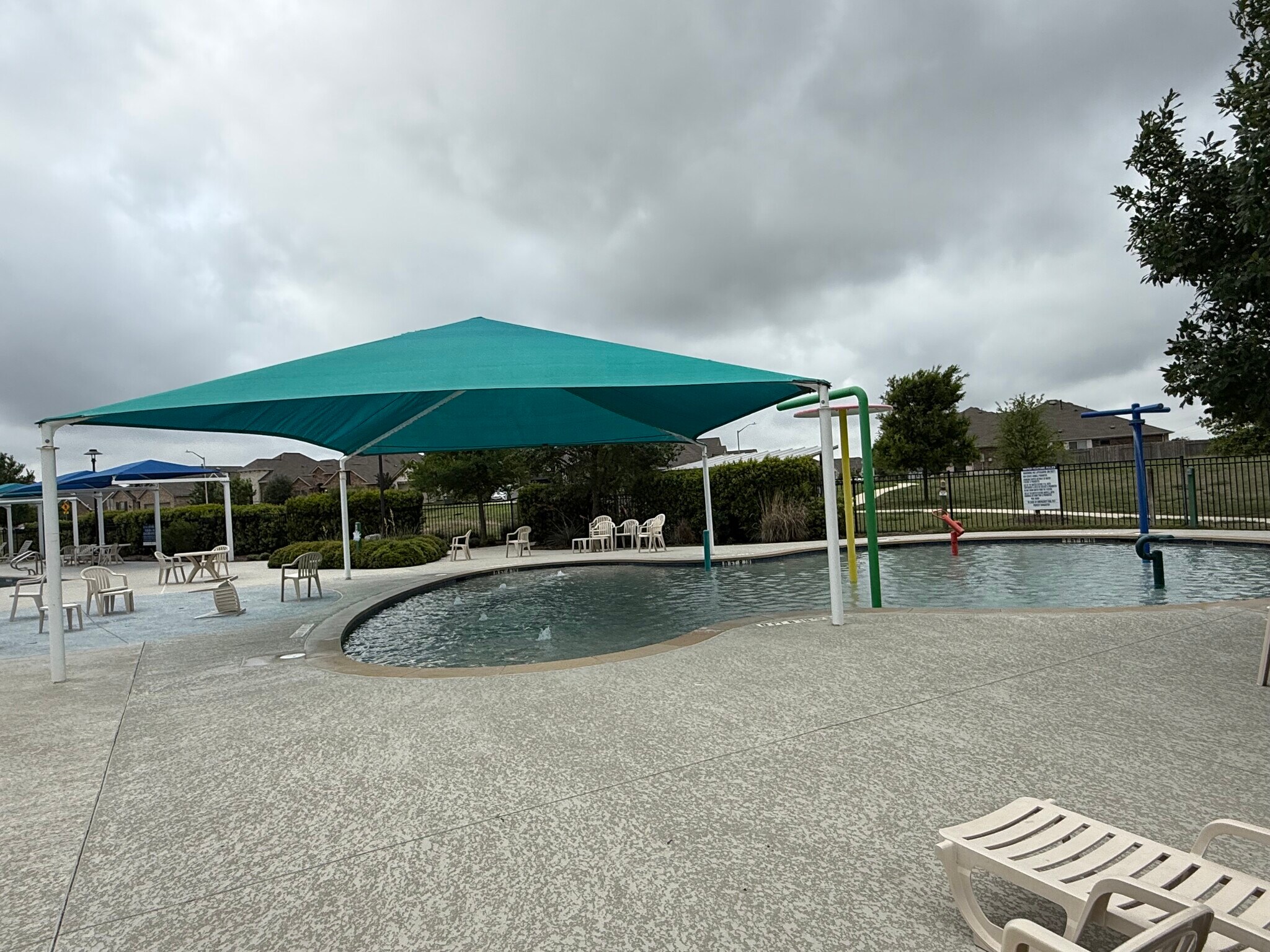 Building Photo - 480 Tailwind Dr