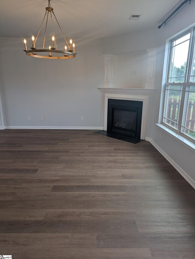 Building Photo - 212 Werninger Ct