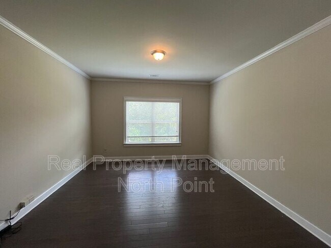 Building Photo - 184 Gray Trl