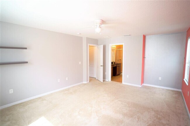 Building Photo - 32125 Garden Alcove Loop