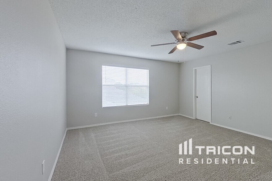Building Photo - 6209 Winnebago Ct