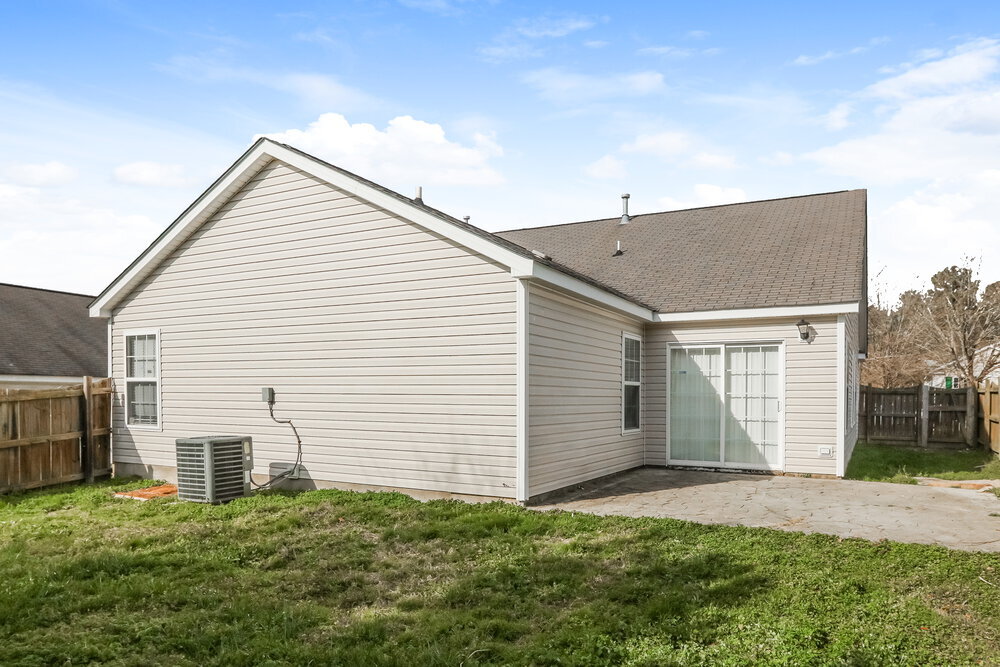 Building Photo - 4013 Apperson Dr