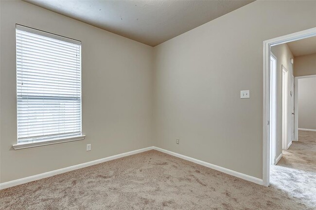Building Photo - 22402 Lavaca Ranch Ln