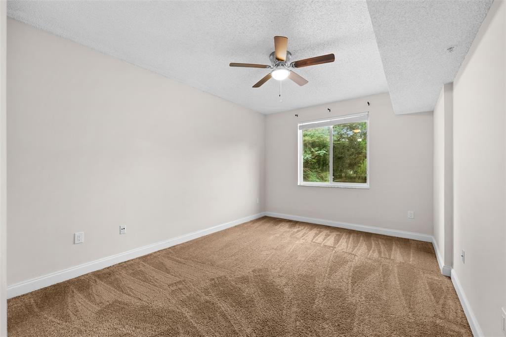 Building Photo - 6976 SW 39th St