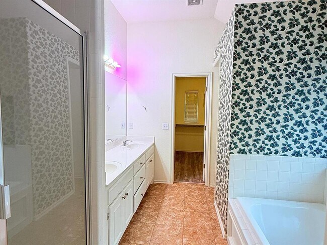 Building Photo - 9617 Goldfield Pl