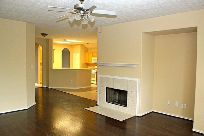 Building Photo - 6314 Bonnie Chase Ln