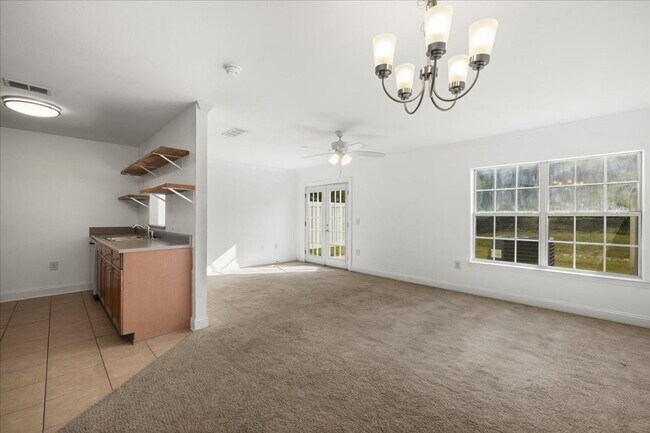Building Photo - 606 Wingspan Way