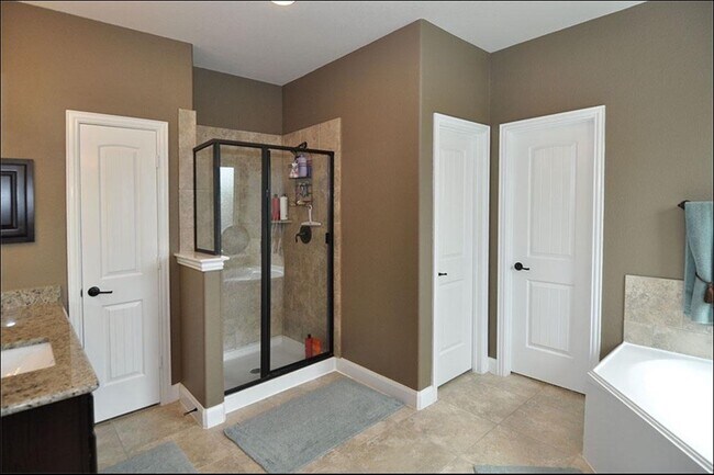 Building Photo - 14534 Castle Cove Ln