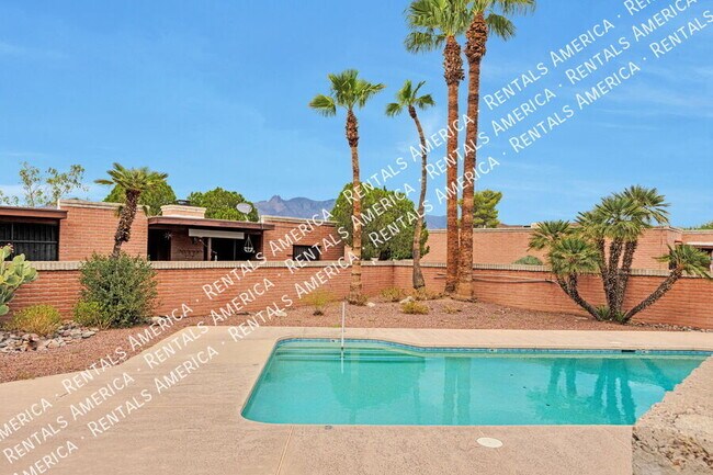Building Photo - 277 E Root Way