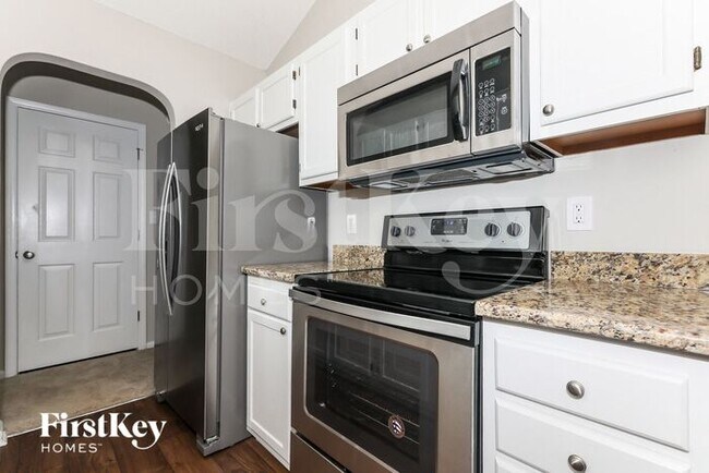 Building Photo - 4122 Bryan Furr Dr