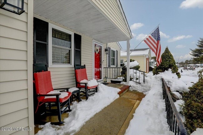 Building Photo - 53 Chesterfield Ln