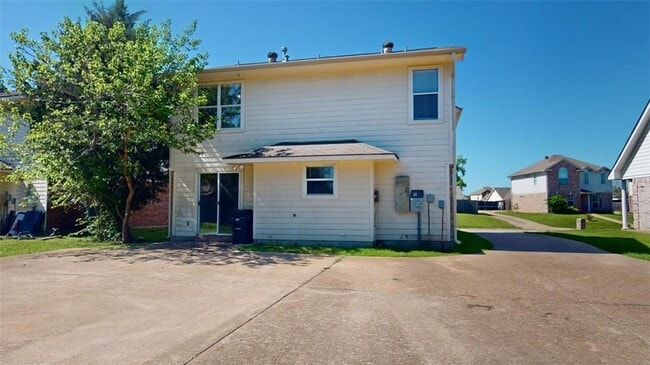 Building Photo - 2407 Pintail Loop