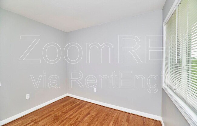 Building Photo - 2700 Steeplechase Ln