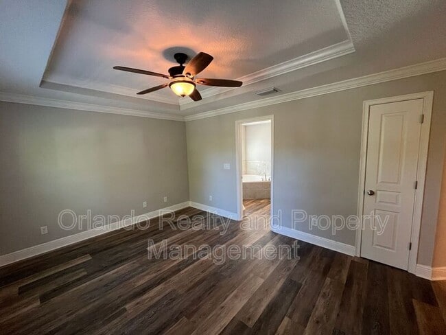 Building Photo - 2697 E Washington St