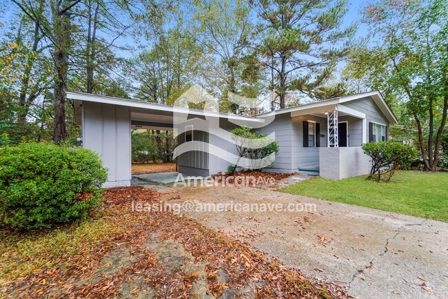 Building Photo - 573 N Park Ln