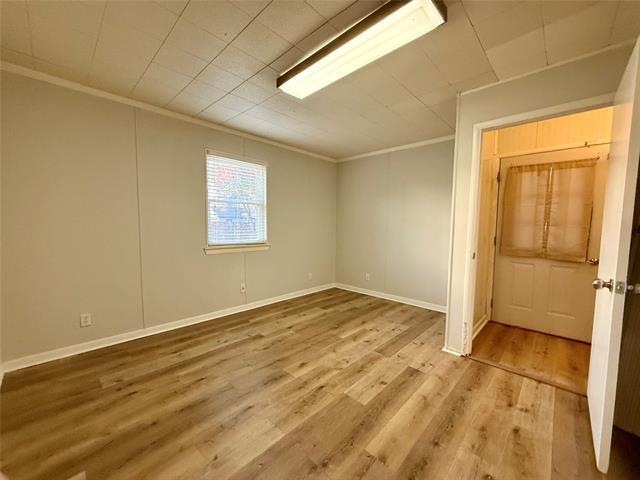 Building Photo - 5721 Carolyn Dr