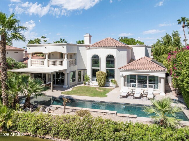 Building Photo - 1407 E Coral Cove Dr