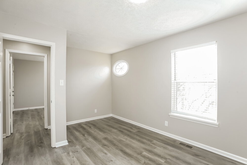 Building Photo - 7735 Bayridge Dr