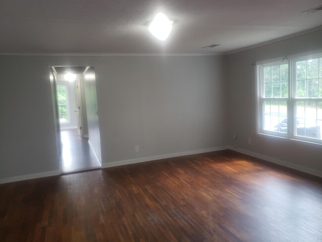 Building Photo - 3267 US Hwy 27