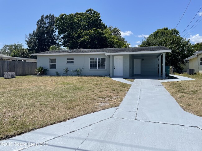 Primary Photo - 710 Japonica Dr