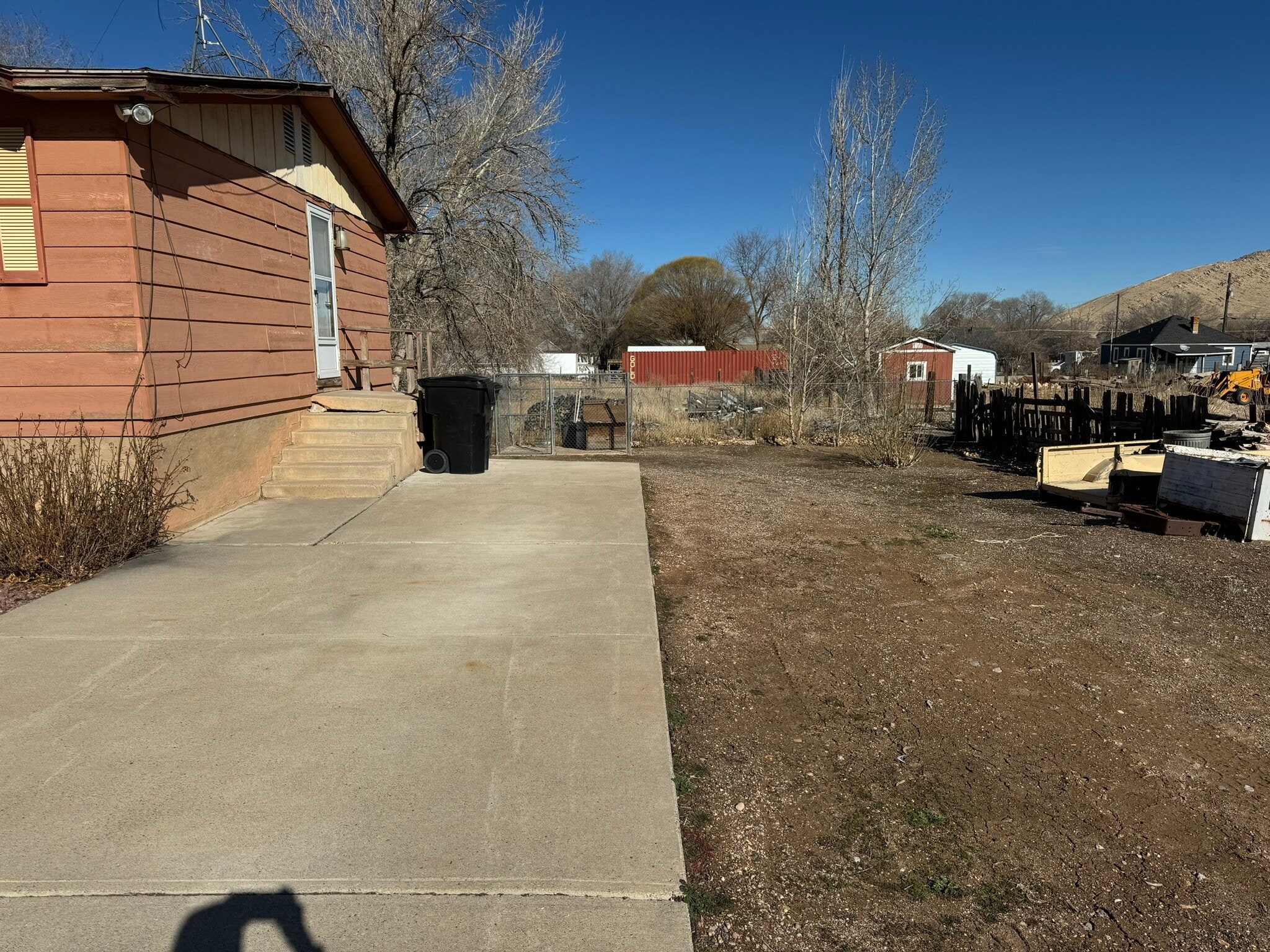 Parking and Sideyard - 355 E 400 S