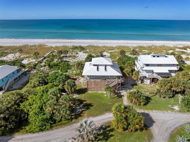 Building Photo - 9498 Alborado Rd