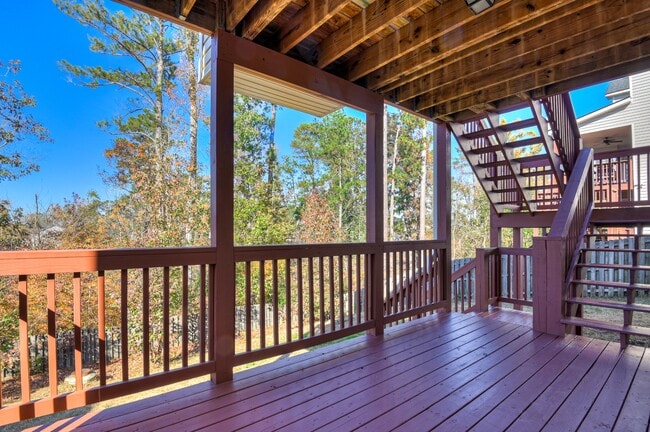 Building Photo - 848 Tyler Woods Dr