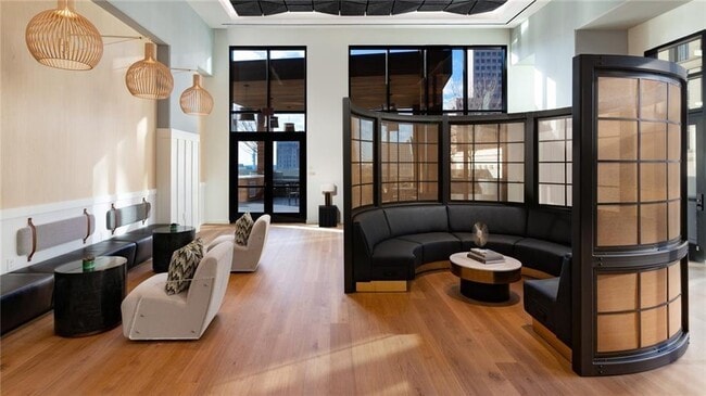 Building Photo - 161 Peachtree Center Ave NE