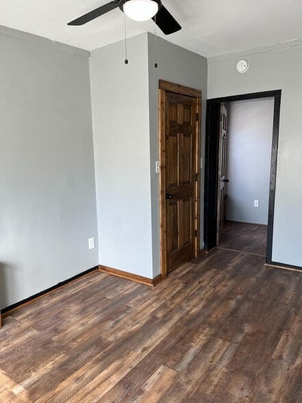 Building Photo - 638 4th St