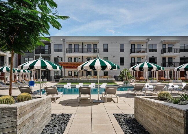 Building Photo - 1701 Simond Ave Ave