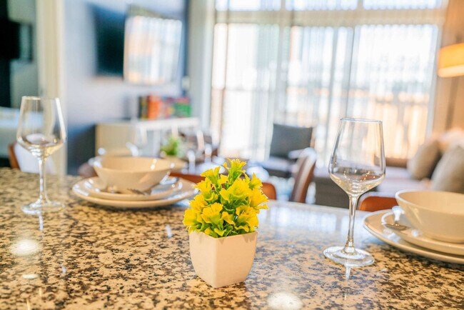 Building Photo - 333 E Roosevelt St