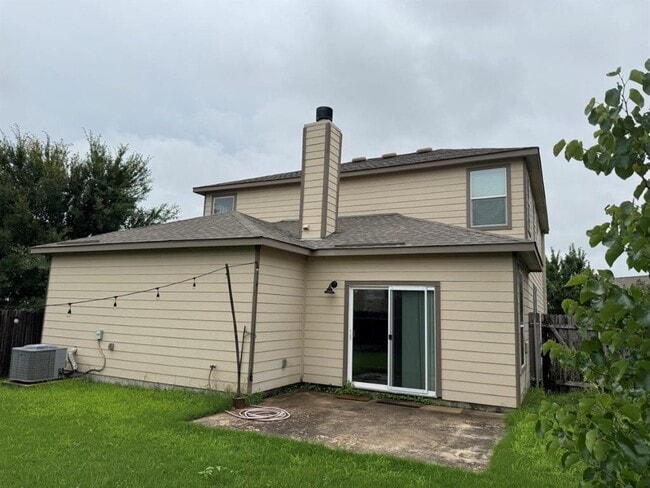 Building Photo - 11221 Whitefaulds Dr
