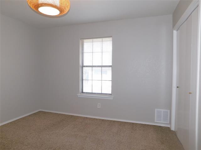 Building Photo - 2200 Laurel St