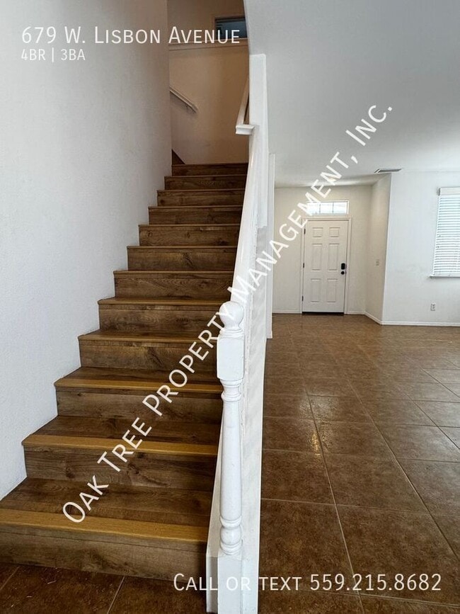 Building Photo - 679 W Lisbon Ln
